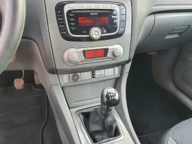 Ford Focus 2.0 LPG TITANIUM, снимка 10