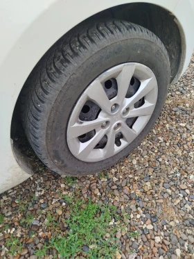 Kia Rio - 4500 € / 8801.24 лв. - 50620900 6