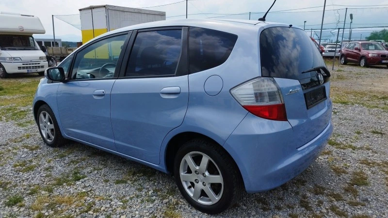 Honda Jazz 1.4i-99к.с, снимка 7 - Автомобили и джипове - 41394259