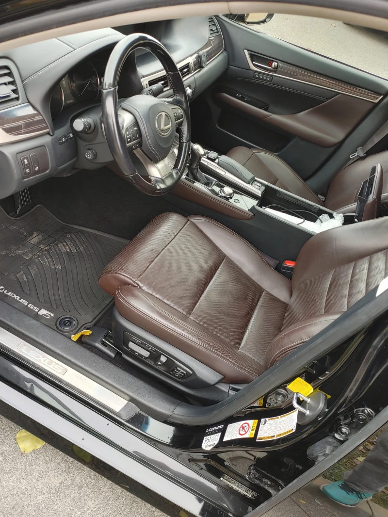 Lexus GS 350 Luxury/Distronic/BSM/LED/Full, снимка 16 - Автомобили и джипове - 43454361