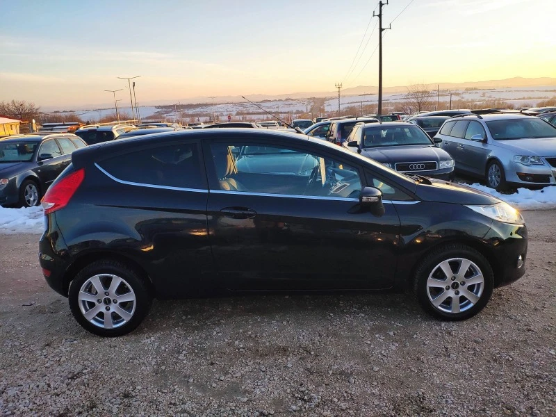 Ford Fiesta 1.4I, снимка 6 - Автомобили и джипове - 43514143