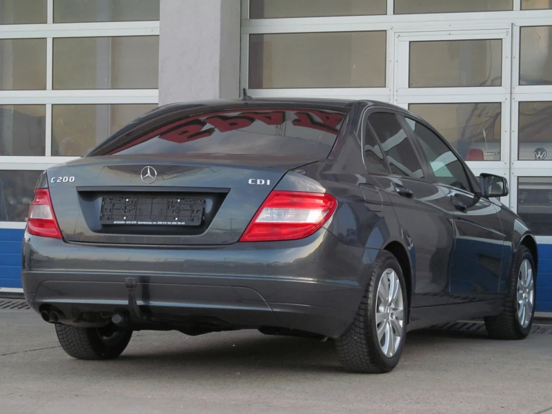 Mercedes-Benz C 200 CDI/AUTOMATIC/САМО ЗА ЦЕНИТЕЛИ, снимка 3 - Автомобили и джипове - 47394552