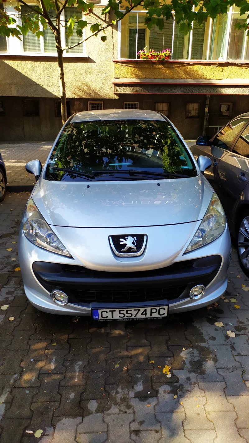 Peugeot 207 1.4 бензин газ , снимка 2 - Автомобили и джипове - 47411530