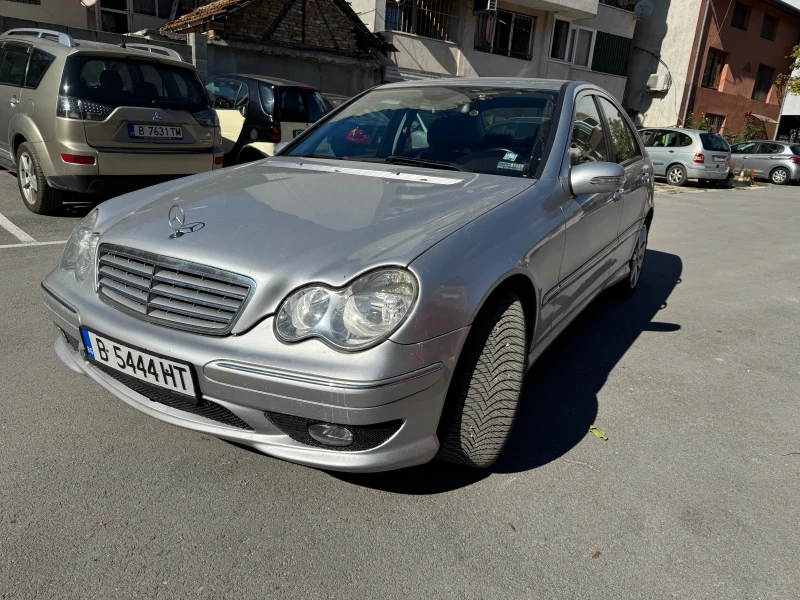 Mercedes-Benz C 200 C200 cdi, снимка 7 - Автомобили и джипове - 47633723