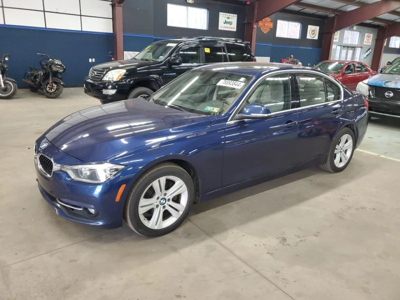 BMW 330 XI* Подгрев* Камера* Keyless, снимка 1 - Автомобили и джипове - 48462964