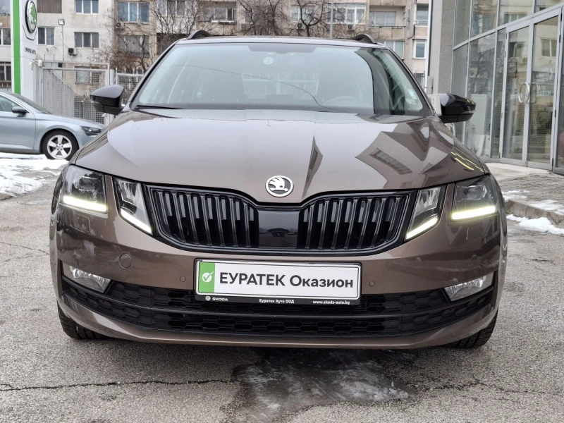 Skoda Octavia 1.5 TSI / 7DSG, снимка 2 - Автомобили и джипове - 48614706