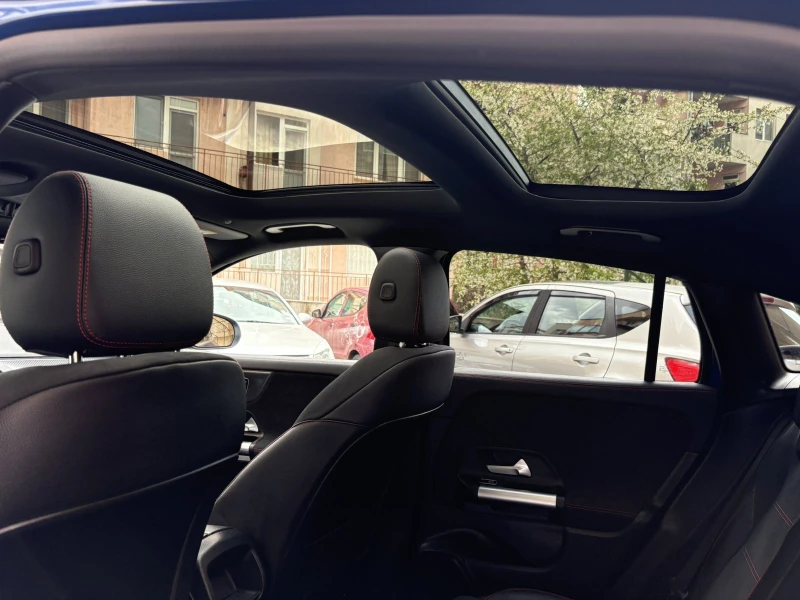 Mercedes-Benz GLA 220 4MATIC, снимка 12 - Автомобили и джипове - 52367837