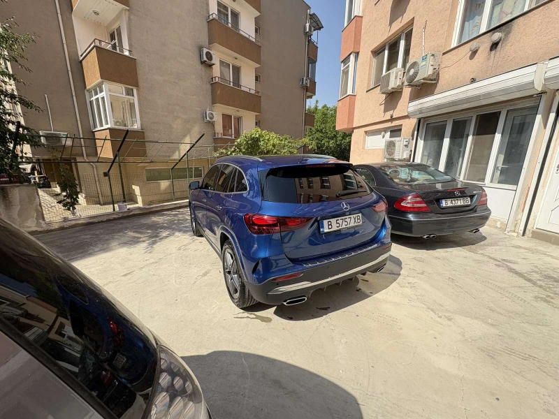 Mercedes-Benz GLA 220 4MATIC, снимка 4 - Автомобили и джипове - 52367837