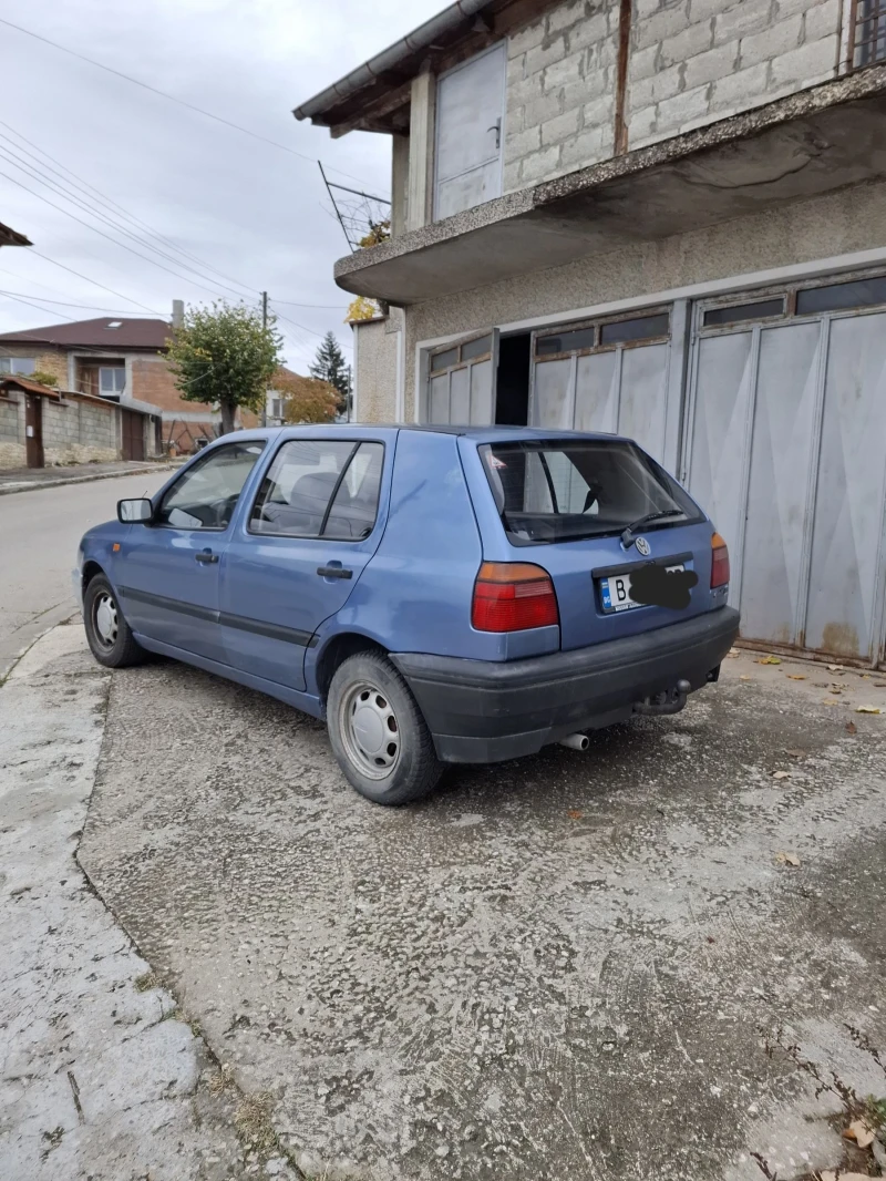 VW Golf 1.4i LPG, снимка 4 - Автомобили и джипове - 52382164