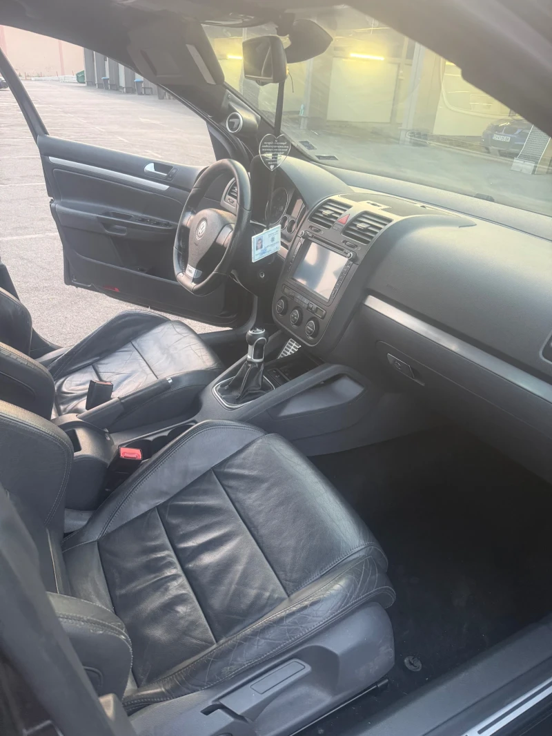 VW Golf 2.0 200 BWA, снимка 8 - Автомобили и джипове - 52428364