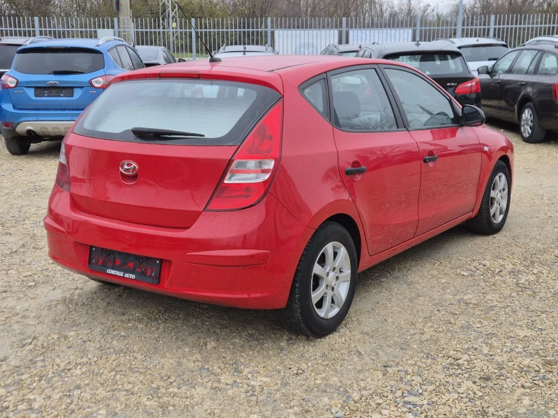 Hyundai I30 1.6CRDI EURO 4, снимка 10 - Автомобили и джипове - 52890341