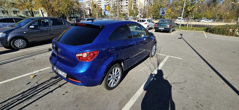 Seat Ibiza, снимка 4 - Автомобили и джипове - 53275477