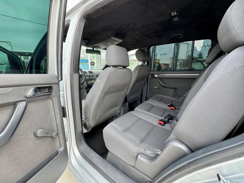 VW Touran 1.9 TDI 101кс - 6500 лв. - 26116530 | Car24.bg
