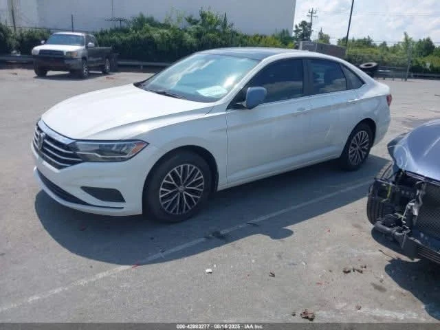 VW Jetta  - изображение 2
