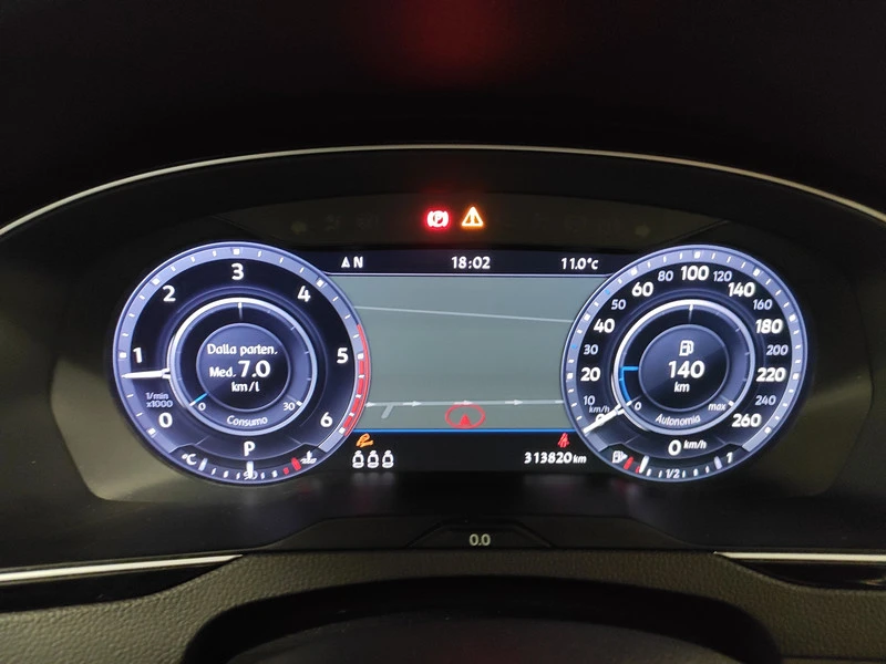 VW Passat ALLTRACK/EXECUTIVE, снимка 10 - Автомобили и джипове - 53735496