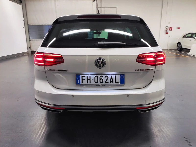 VW Passat ALLTRACK/EXECUTIVE, снимка 5 - Автомобили и джипове - 53735496