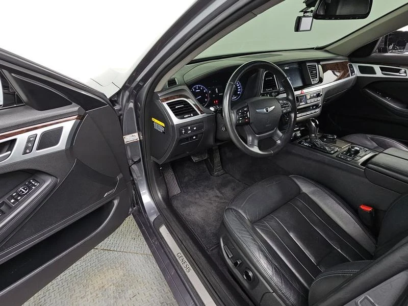 Hyundai Genesis G380 Exclusive| 311�.�.| ���.��������� | Mobile.bg � ����������� 10