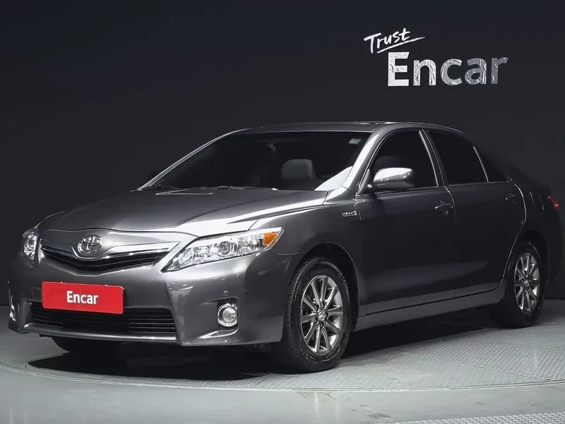 Toyota Camry  Hybrid
