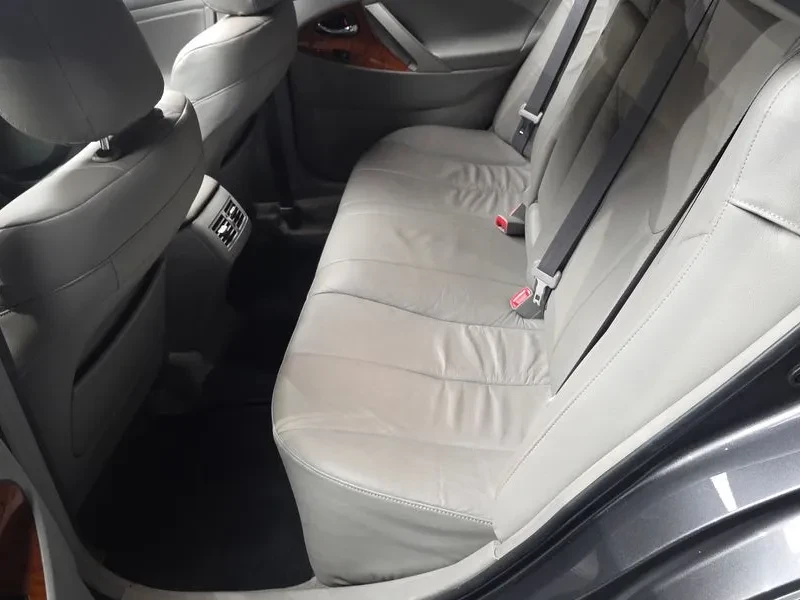 Toyota Camry  Hybrid, снимка 11 - Автомобили и джипове - 56589935