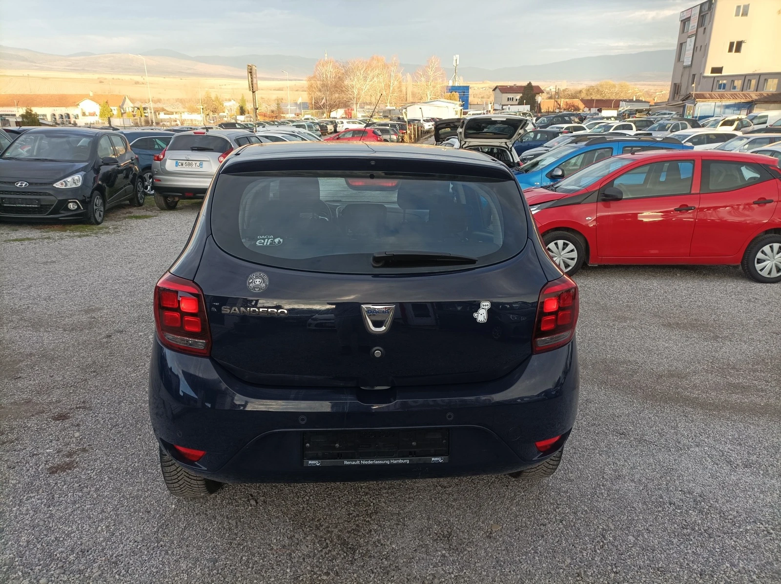 Dacia Sandero 1.0I-74K.C-74000KM.-EURO6-NAVI - изображение 7