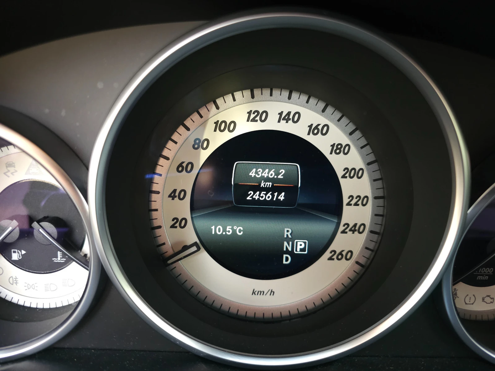 Mercedes-Benz E 350 AMG , 9G tronic, Distronic, kamera 360c.Pano | Mobile.bg — изображение 13