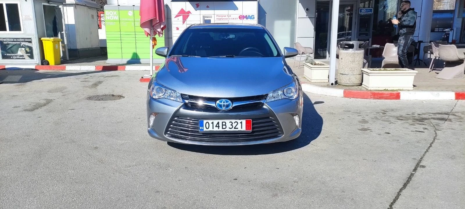 Toyota Camry HYBRID 2.5i. 2016г. SЕ модел - изображение 2