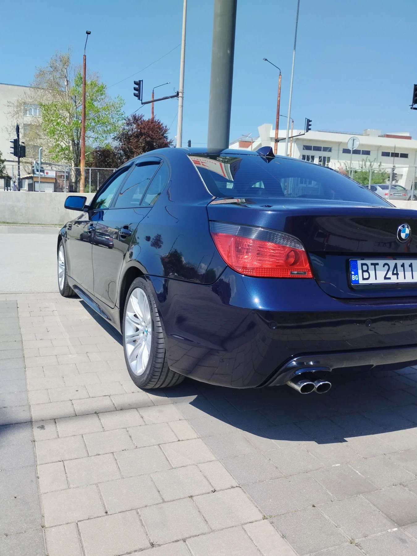 BMW 520  - изображение 7