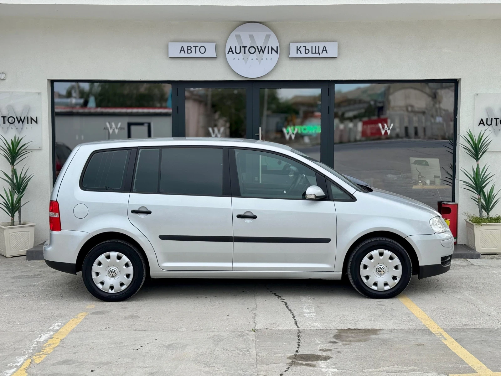 VW Touran 1.9 TDI 101кс - изображение 8