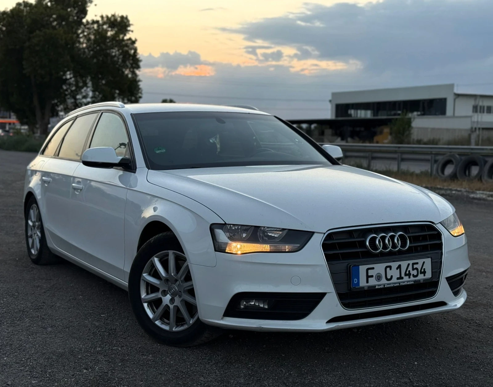 Audi A4 FACELIFT 2, 0TDI | Mobile.bg   1