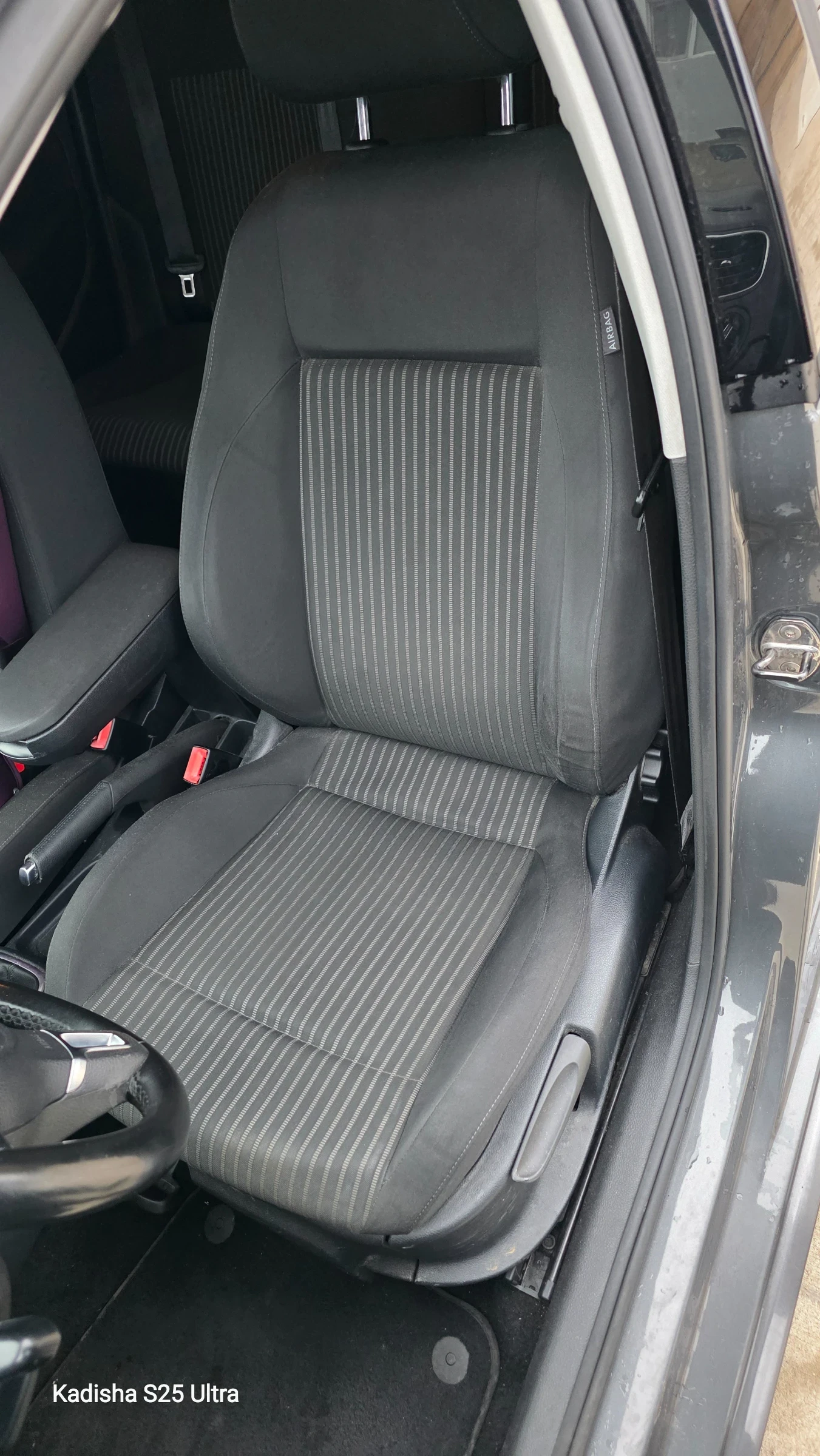 VW Polo 1.6TDI  - изображение 7