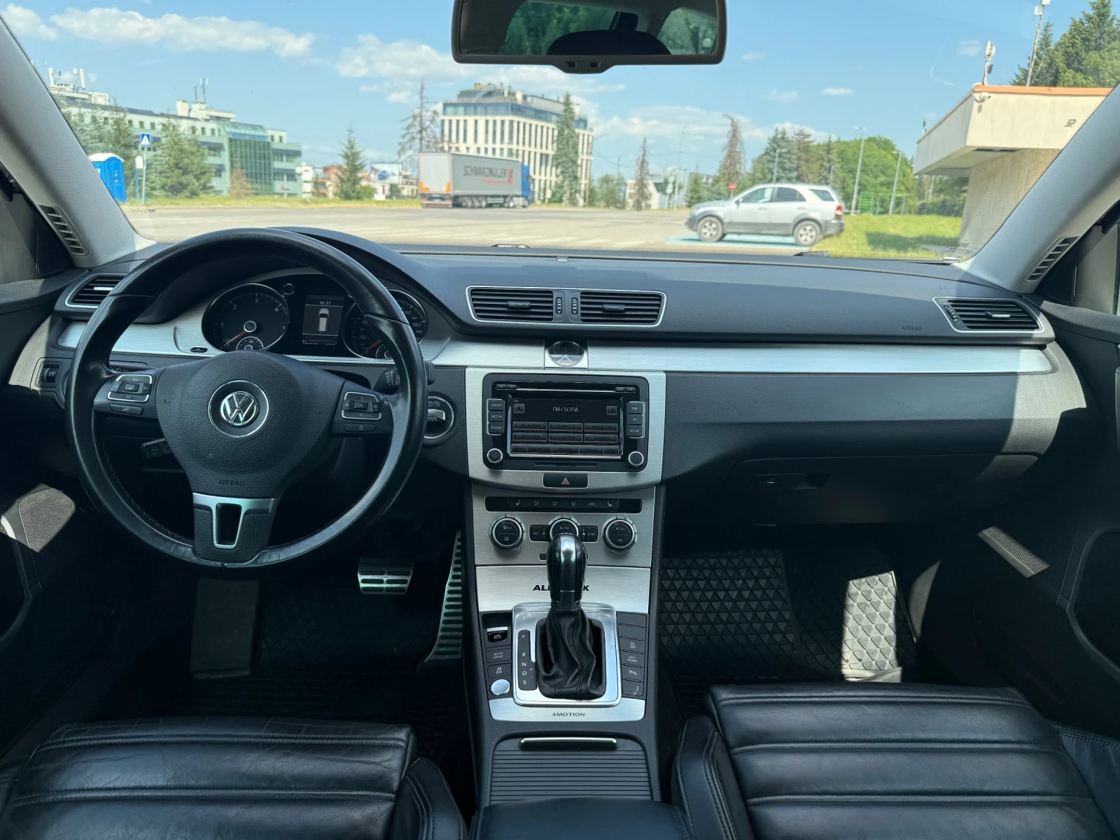 VW Alltrack 2.0 TDi  - изображение 10