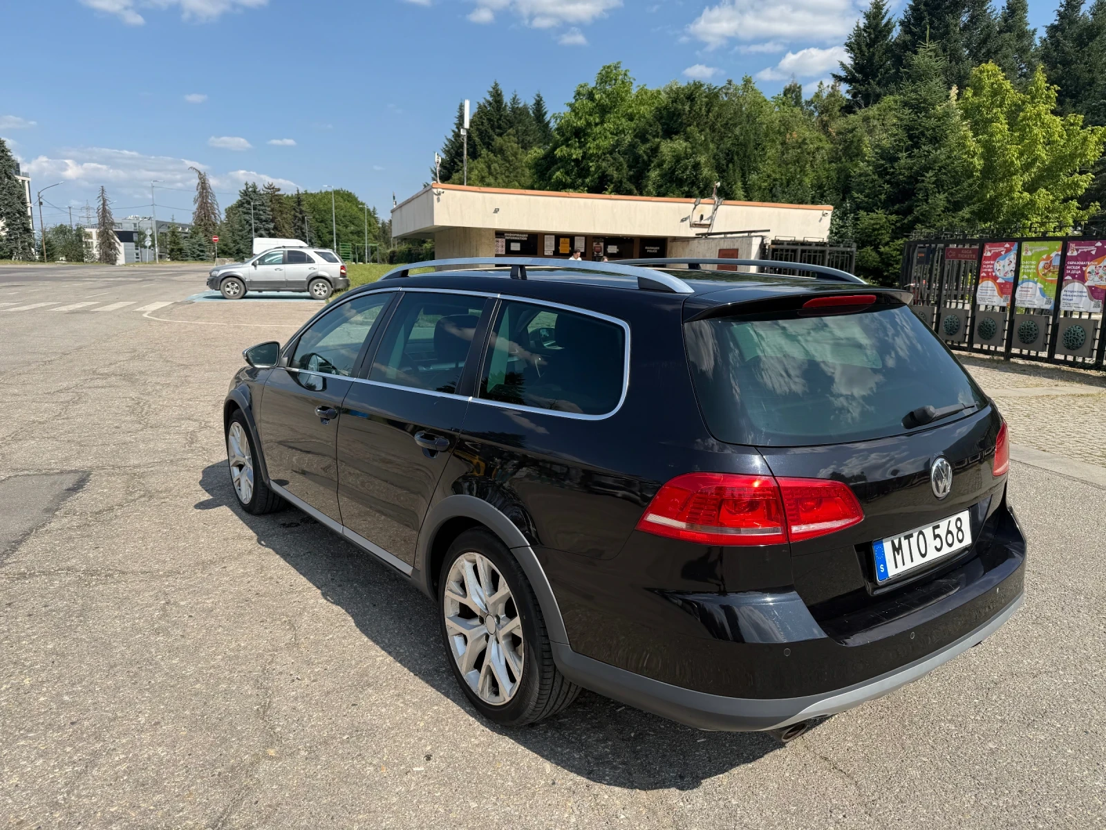 VW Alltrack 2.0 TDi  - изображение 7