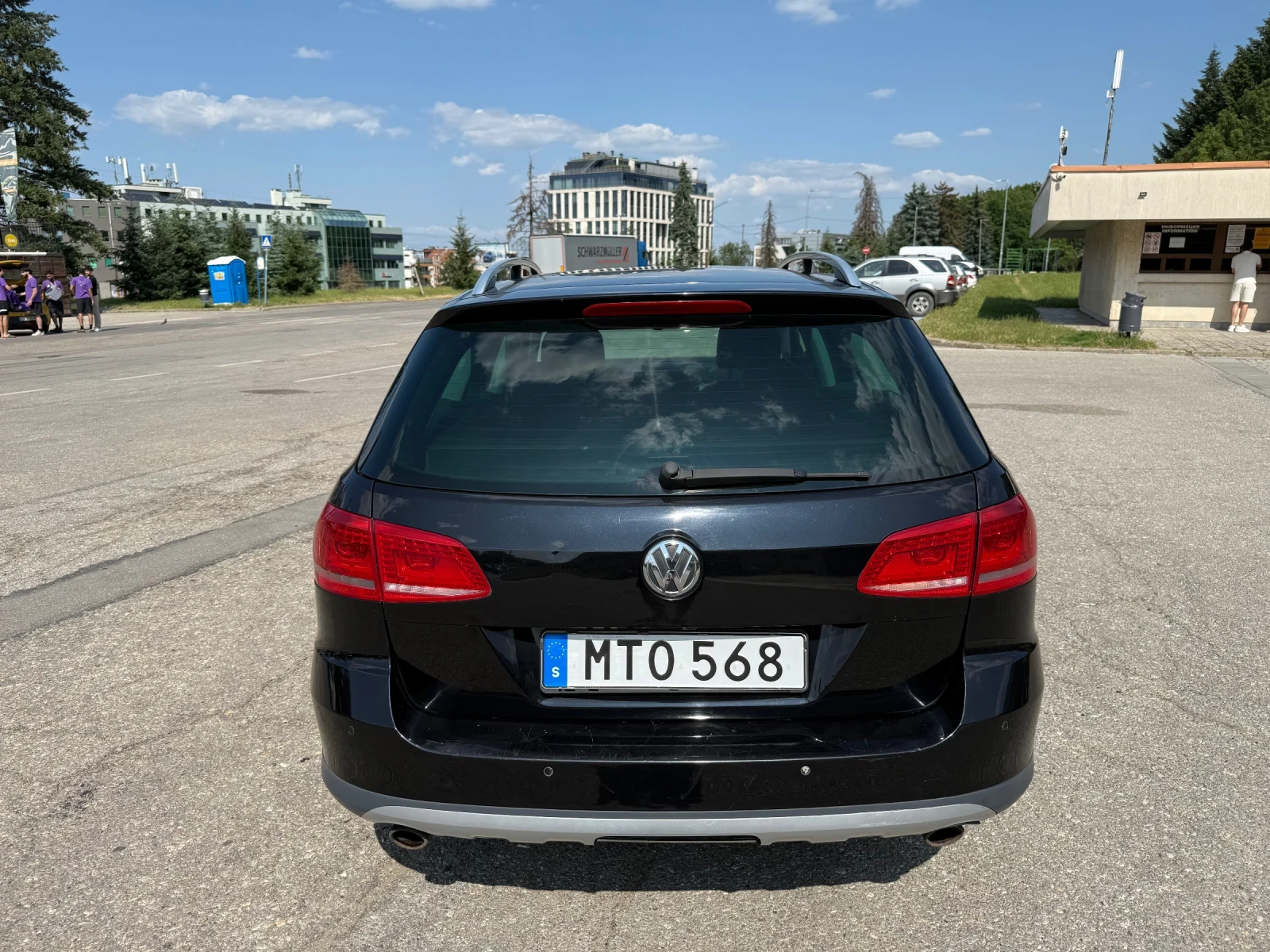 VW Alltrack 2.0 TDi  - изображение 6