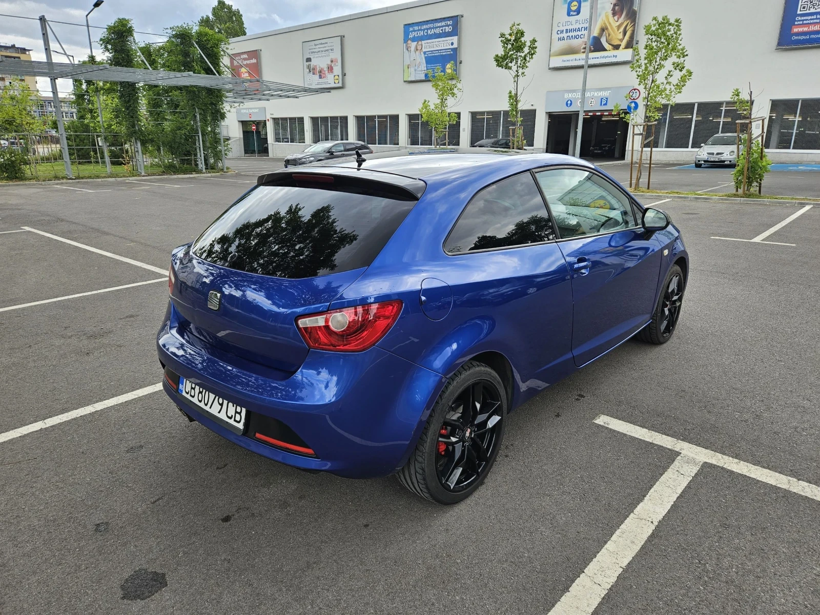 Seat Ibiza, снимка 5 - Автомобили и джипове - 54335565