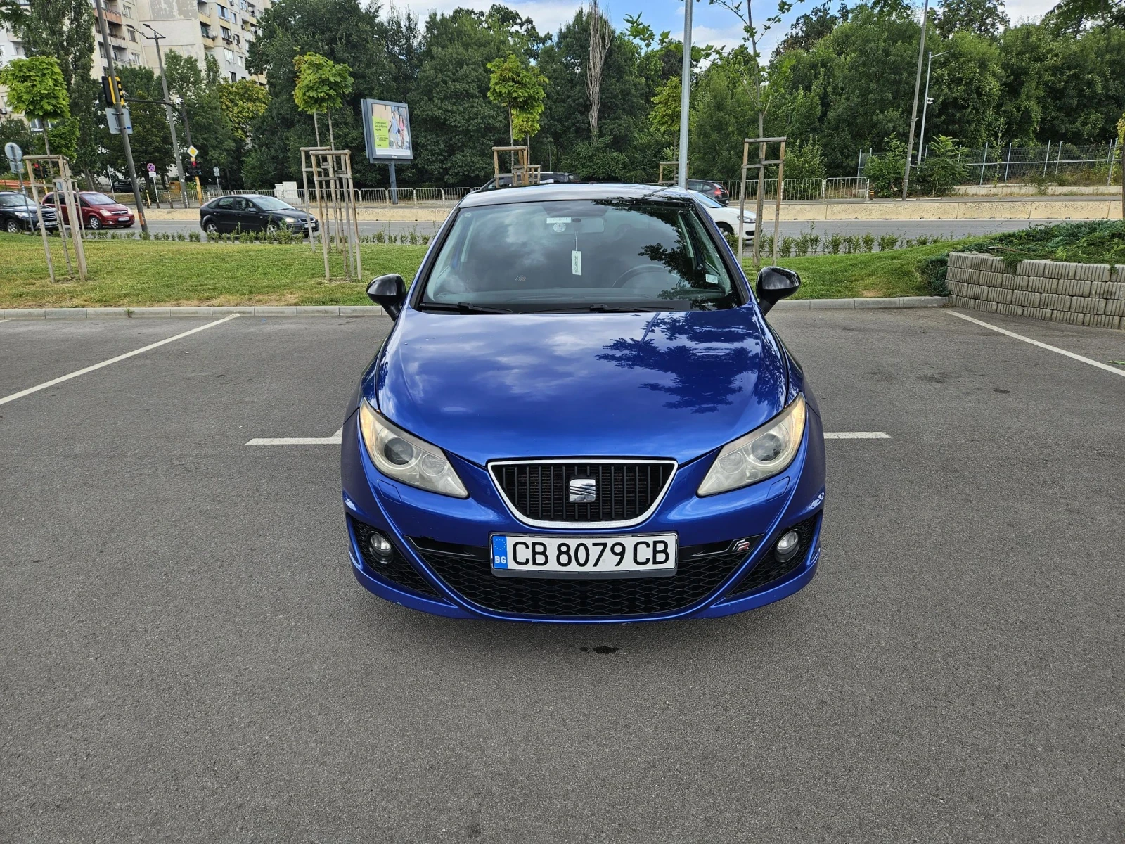 Seat Ibiza, снимка 2 - Автомобили и джипове - 54335565