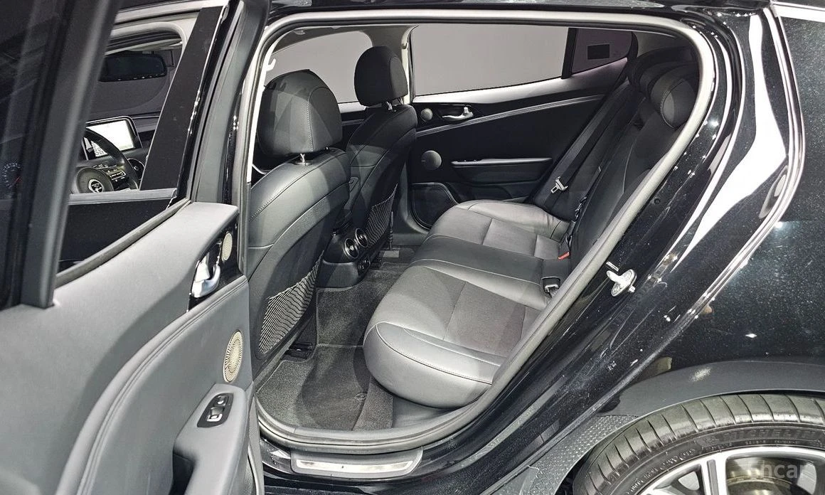 Kia Stinger | Mobile.bg � ����������� 11