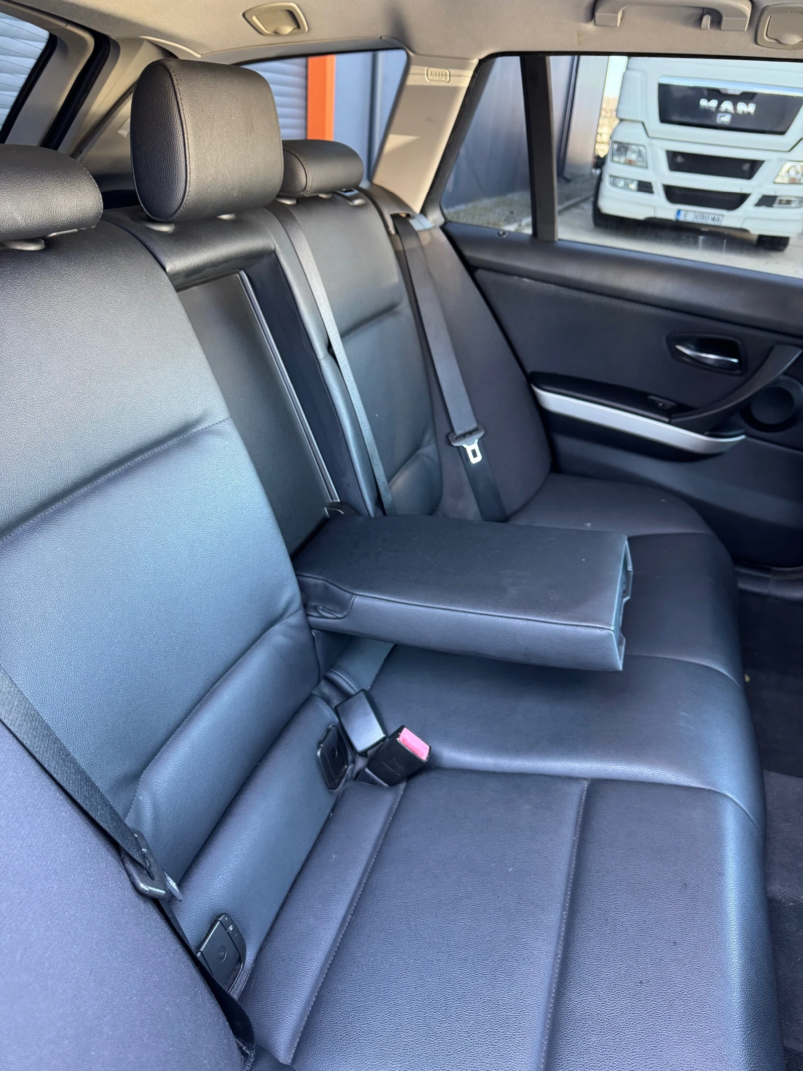 BMW 320 ALPINA D3 214HP - изображение 9