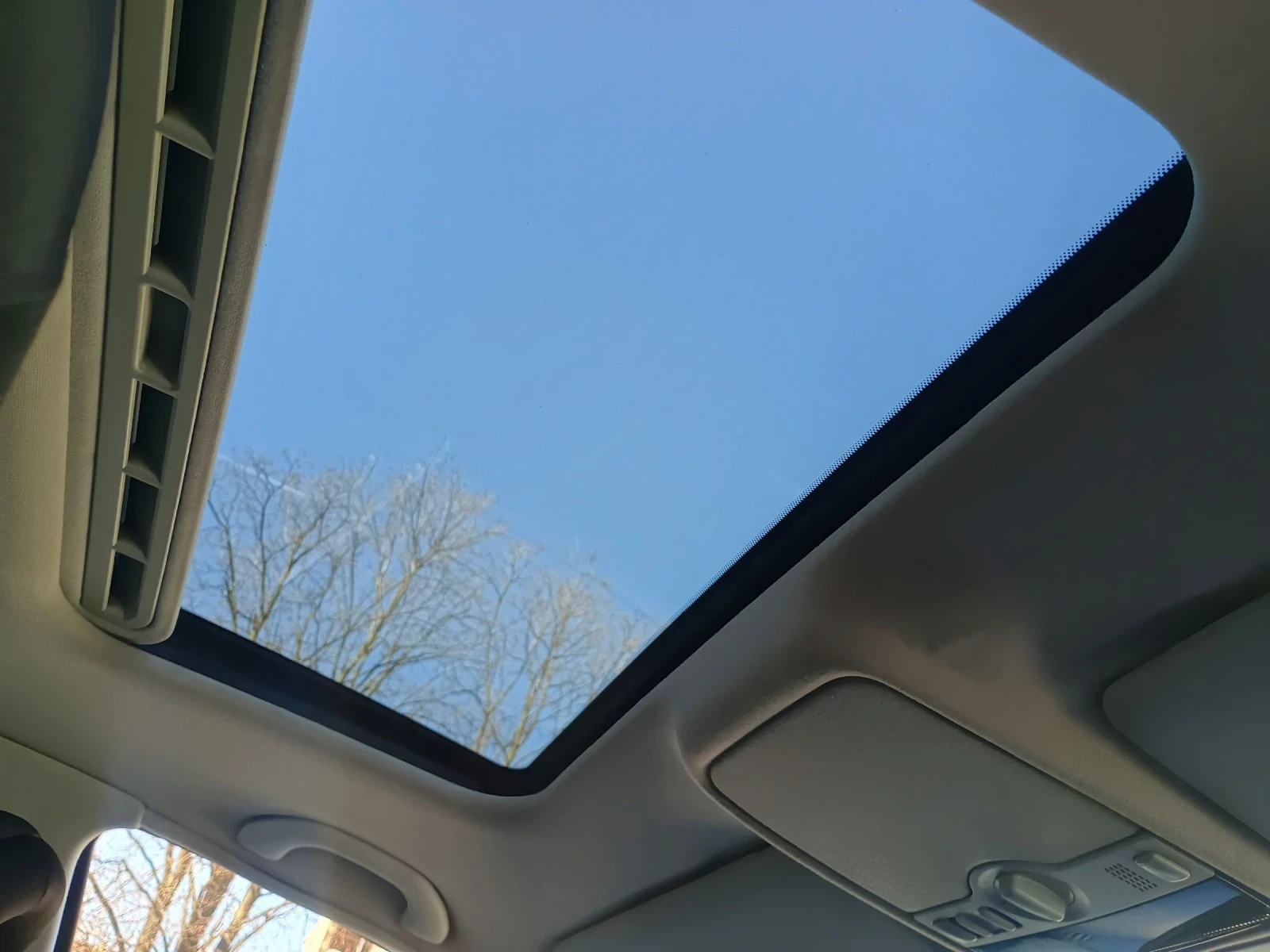 VW Golf * 1.9TDI 4X4 * HIGHLINE * XENON * ЕЛ.СЕДАЛКИ * , снимка 7 - Автомобили и джипове - 53837936