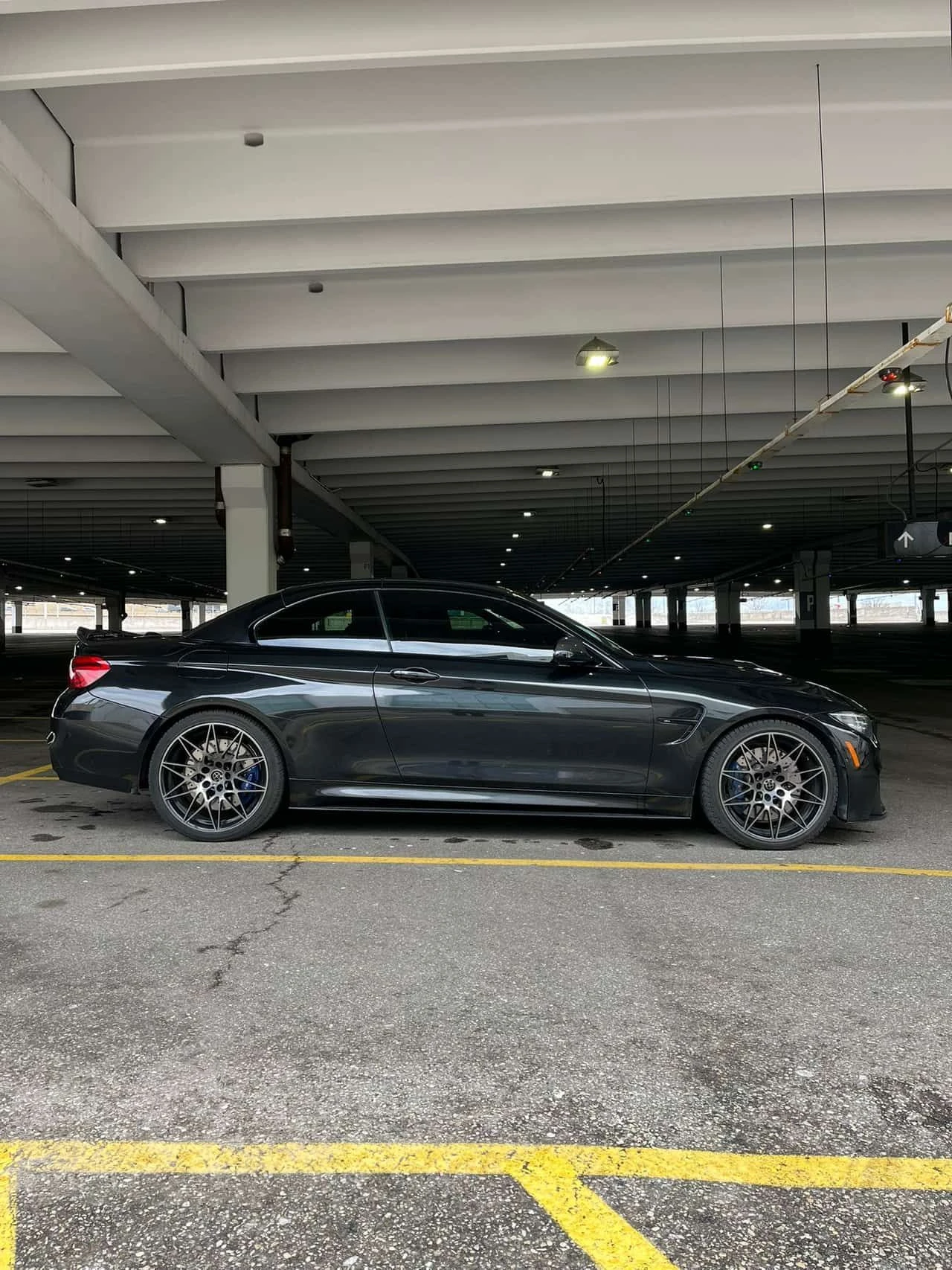 BMW M4 * Competition Cabrio * CARFAX * HARMAN KARDON, снимка 3 - Автомобили и джипове - 53978266