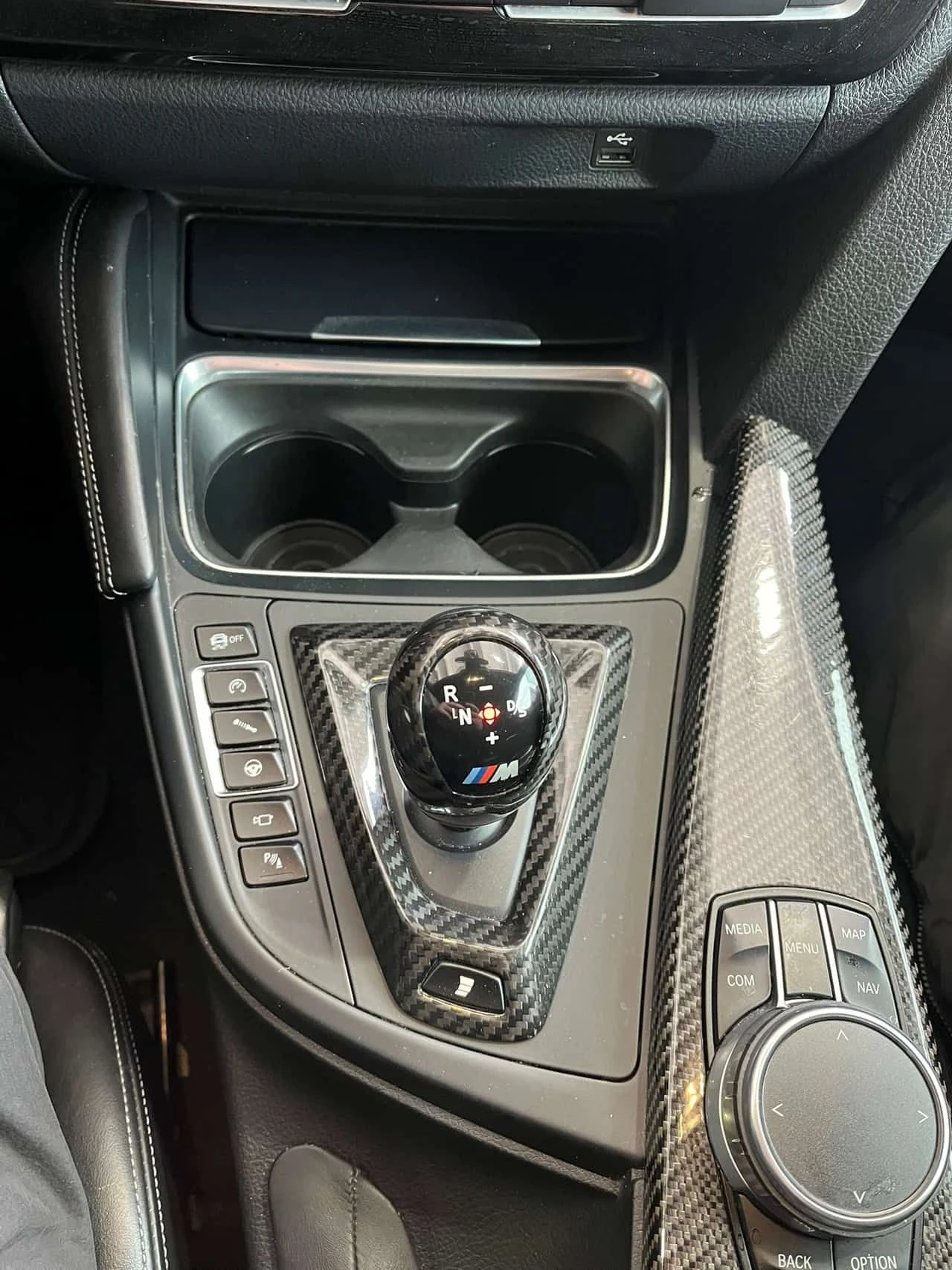 BMW M4 * Competition Cabrio * CARFAX * HARMAN KARDON, снимка 12 - Автомобили и джипове - 53978266