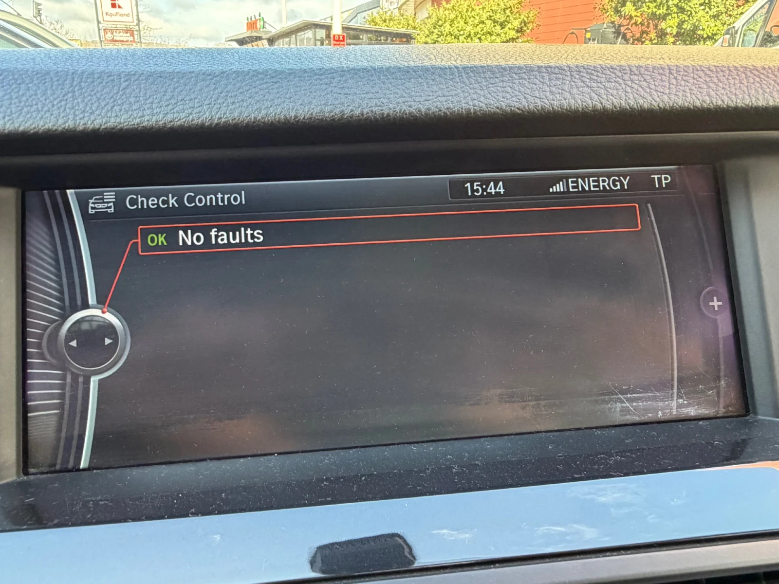 BMW 530 3.0 d 245 RWD, снимка 10 - Автомобили и джипове - 54009881