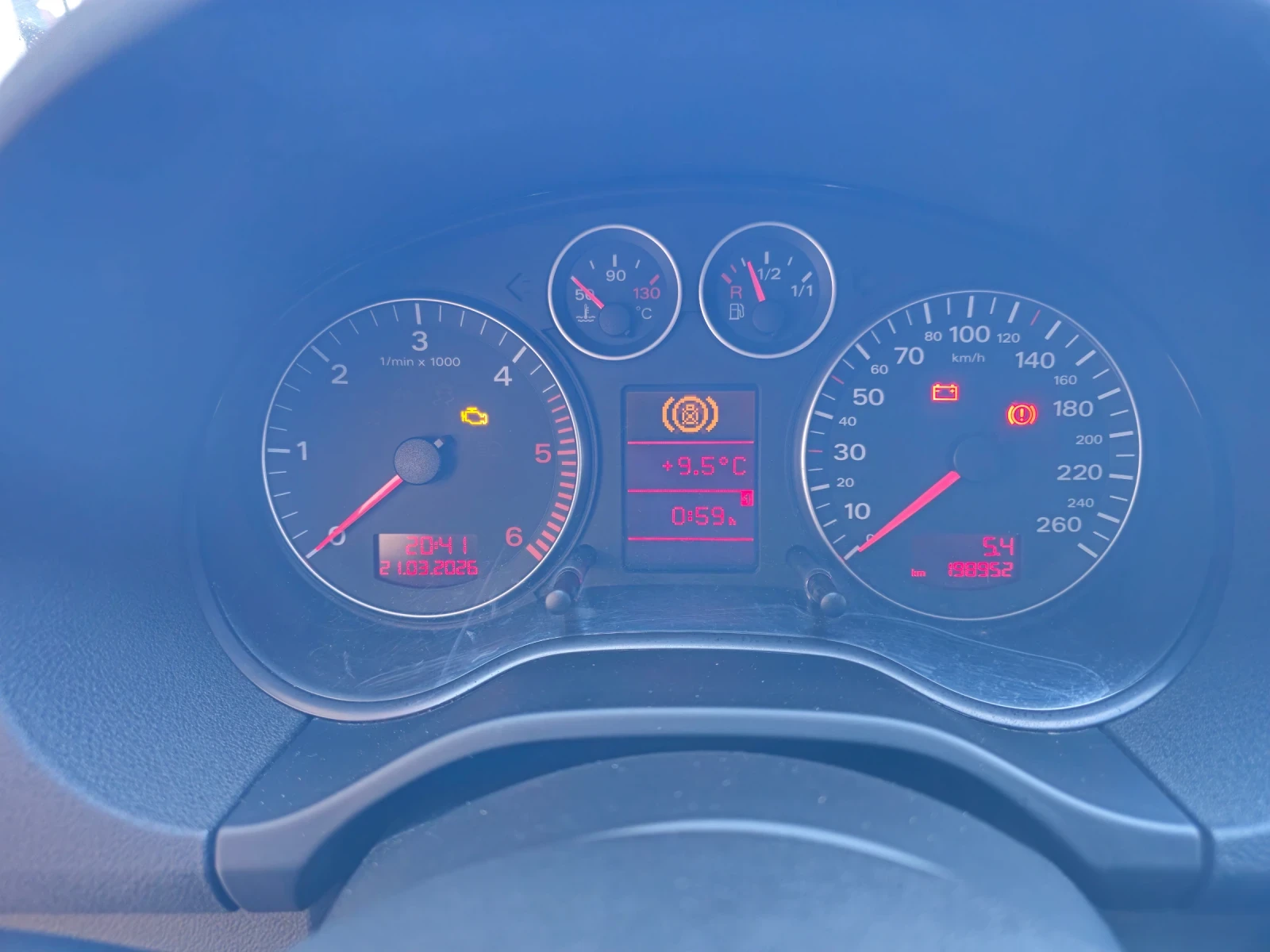 Audi A3 Sportback s-line, снимка 4 - Автомобили и джипове - 54349117