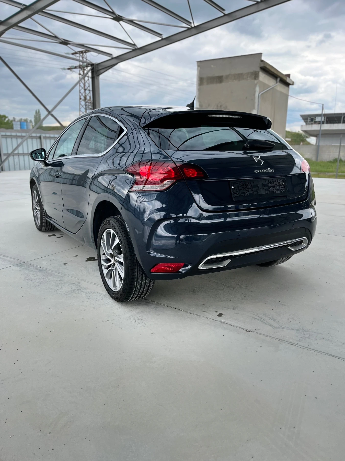 Citroen DS4 1.6 E-HDI, снимка 5 - Автомобили и джипове - 54380191