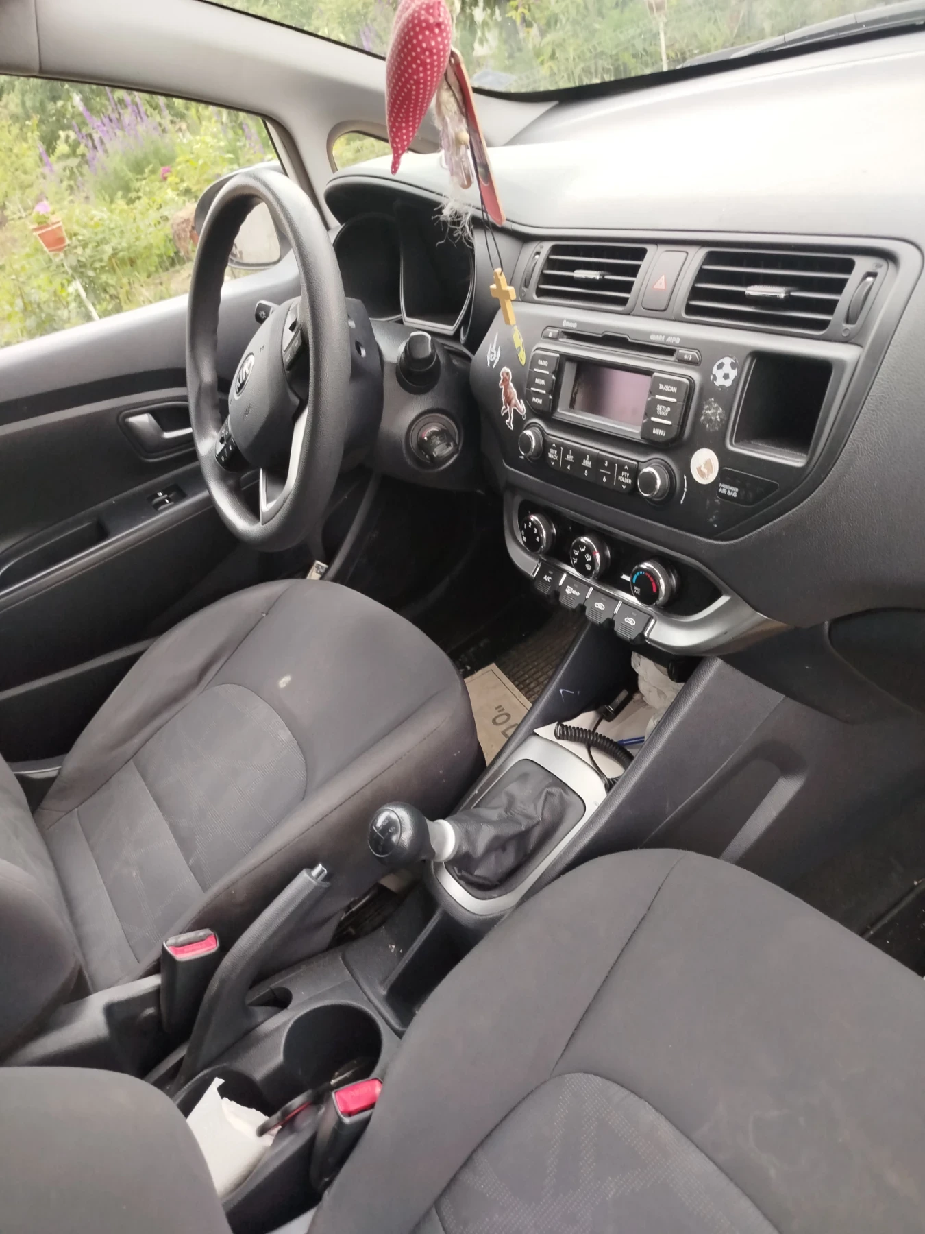 Kia Rio, снимка 2 - Автомобили и джипове - 54750564