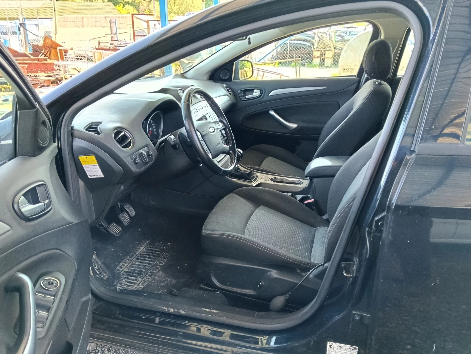Ford Mondeo 2.0TDCi 140кс , снимка 7 - Автомобили и джипове - 55032980