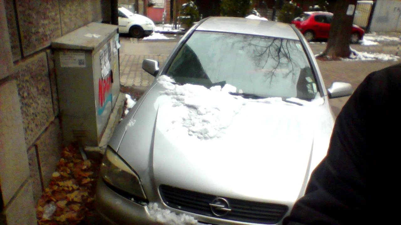 Opel Astra, снимка 2 - Автомобили и джипове - 55136847