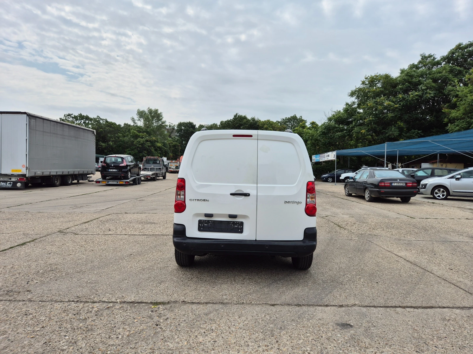 Citroen Berlingo 1.6 HDI-Италия, снимка 4 - Автомобили и джипове - 55376143