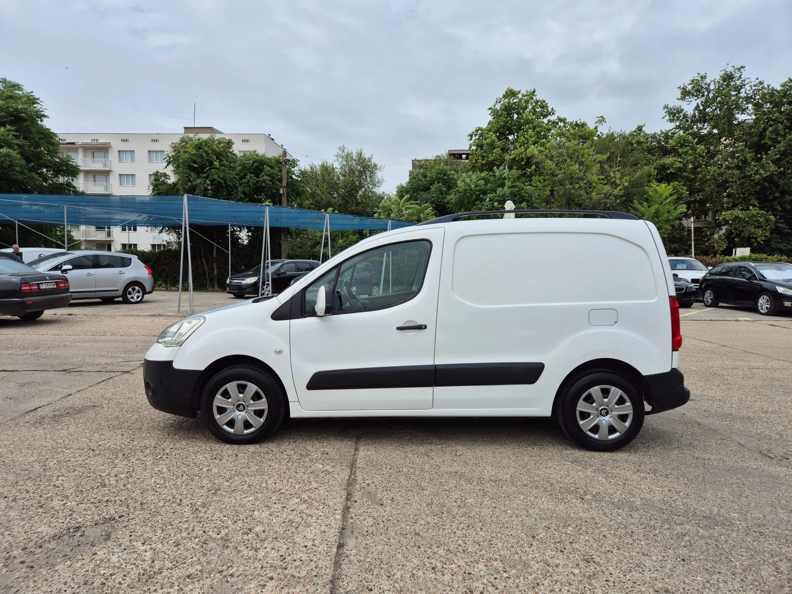 Citroen Berlingo 1.6 HDI-Италия, снимка 3 - Автомобили и джипове - 55376143