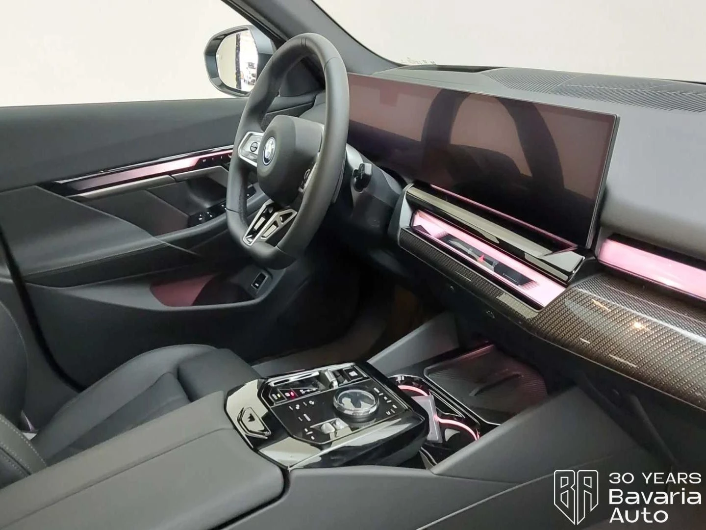 BMW 550 e xDrive Touring M Sport Paket Steptronic, снимка 8 - Автомобили и джипове - 55597920