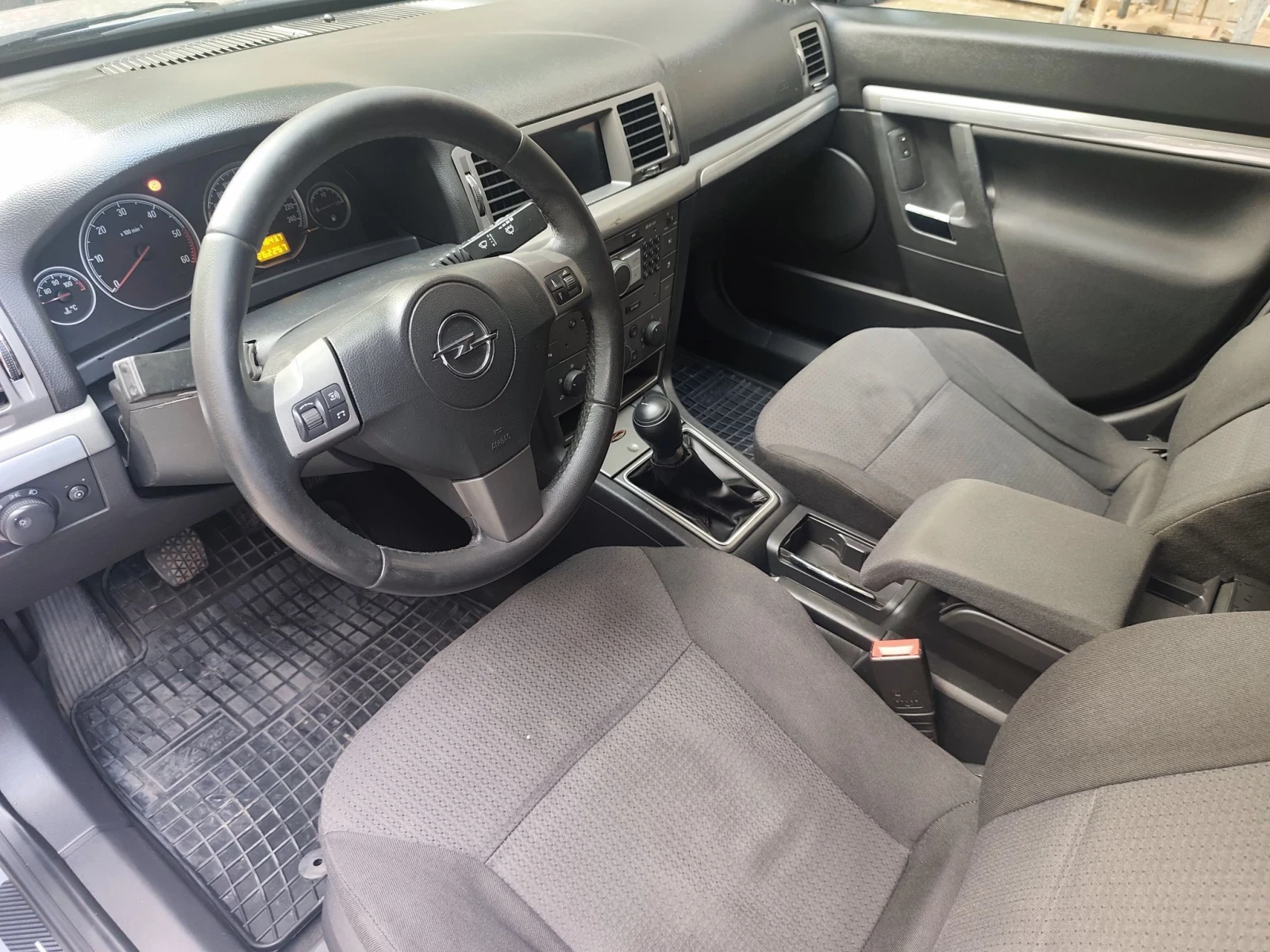 Opel Vectra, снимка 9 - Автомобили и джипове - 55787500